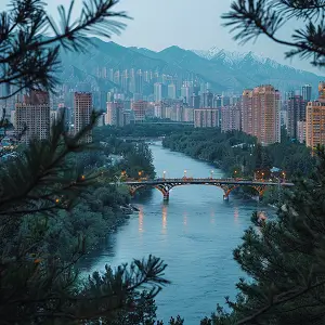 保定美食公园在哪里